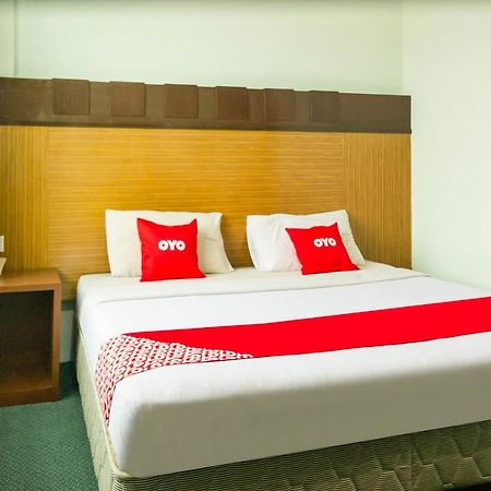Oyo 89408 Royal Hotel Keningau Eksteriør bilde