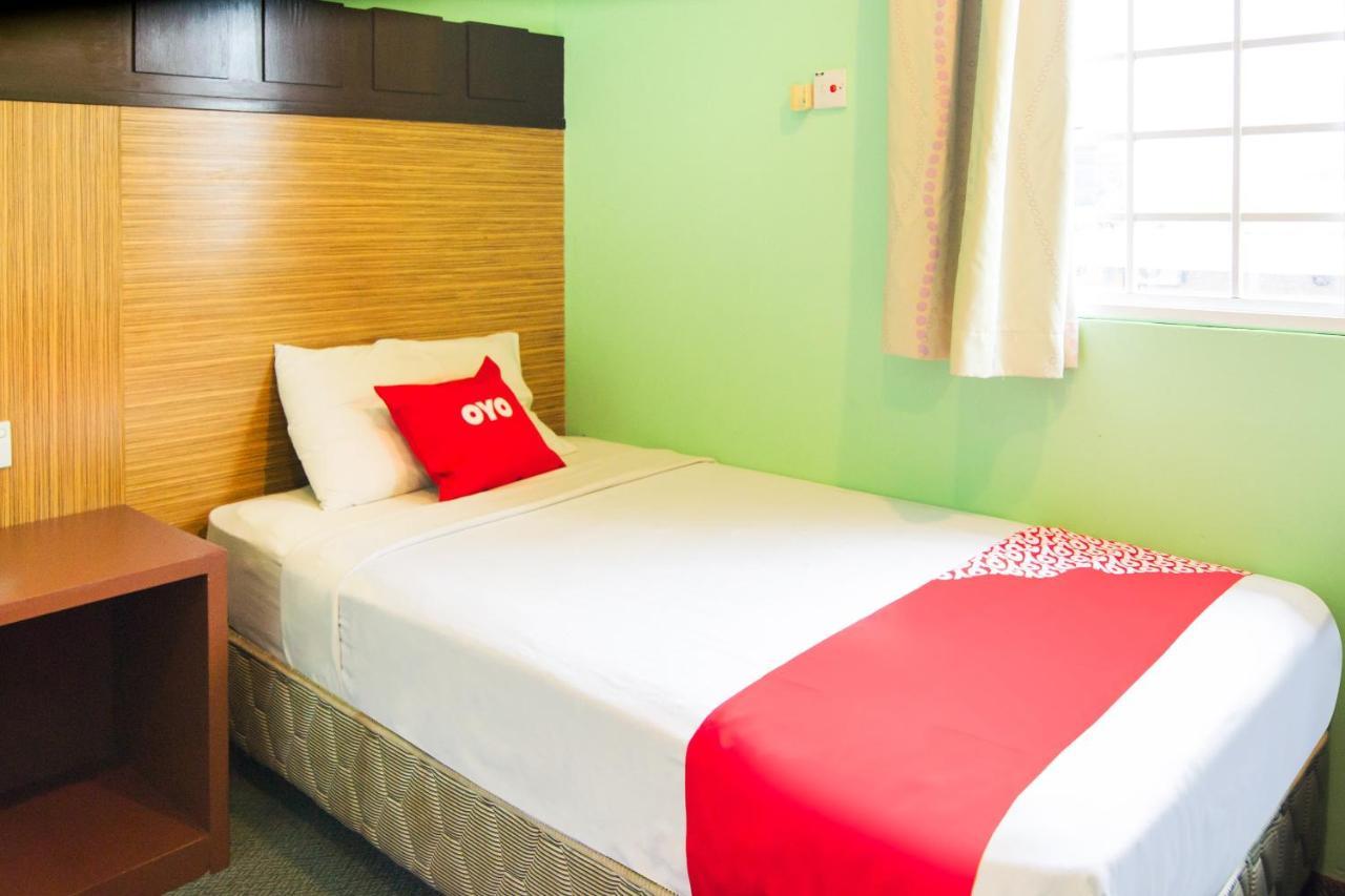 Oyo 89408 Royal Hotel Keningau Eksteriør bilde