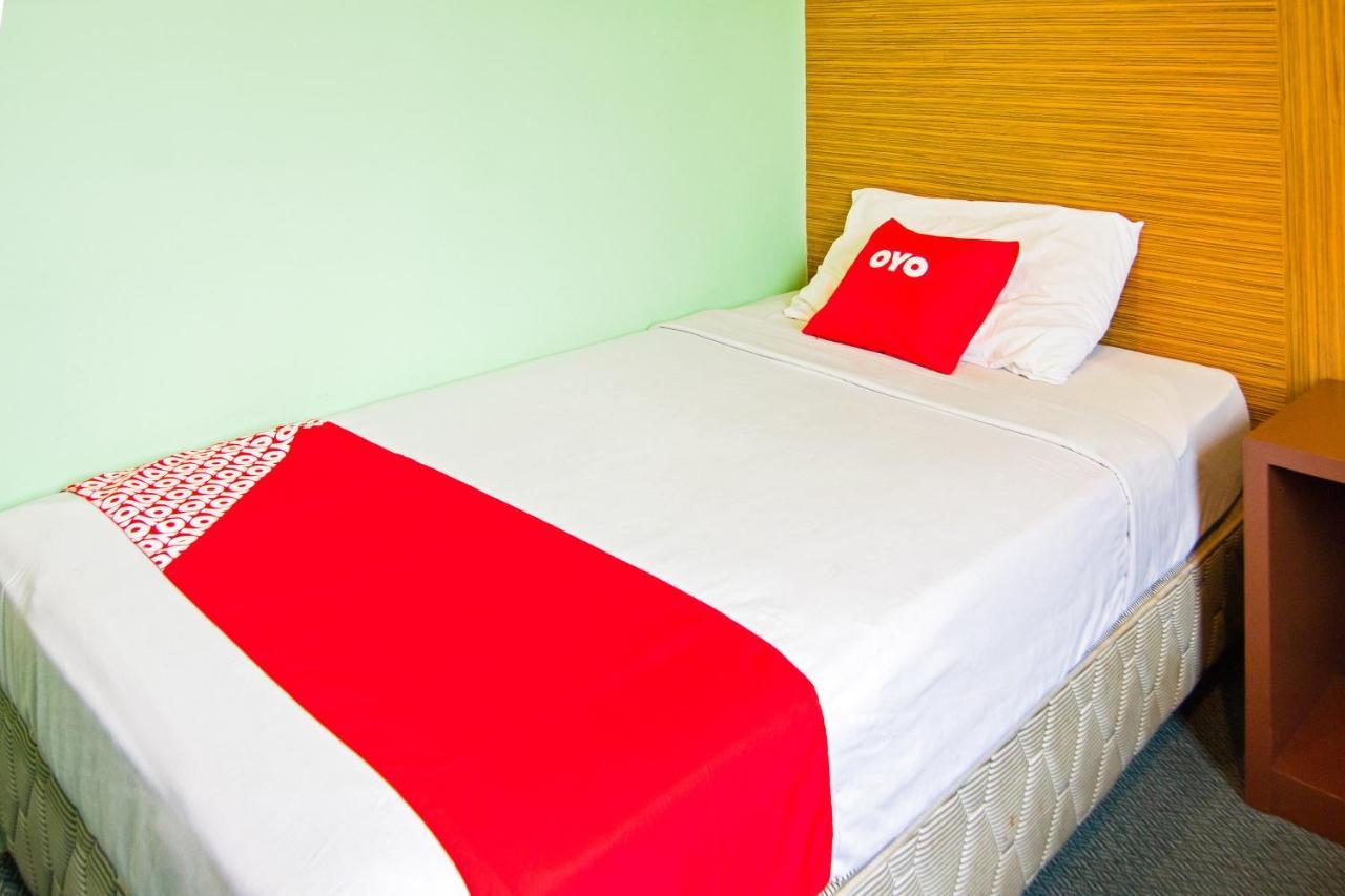 Oyo 89408 Royal Hotel Keningau Eksteriør bilde