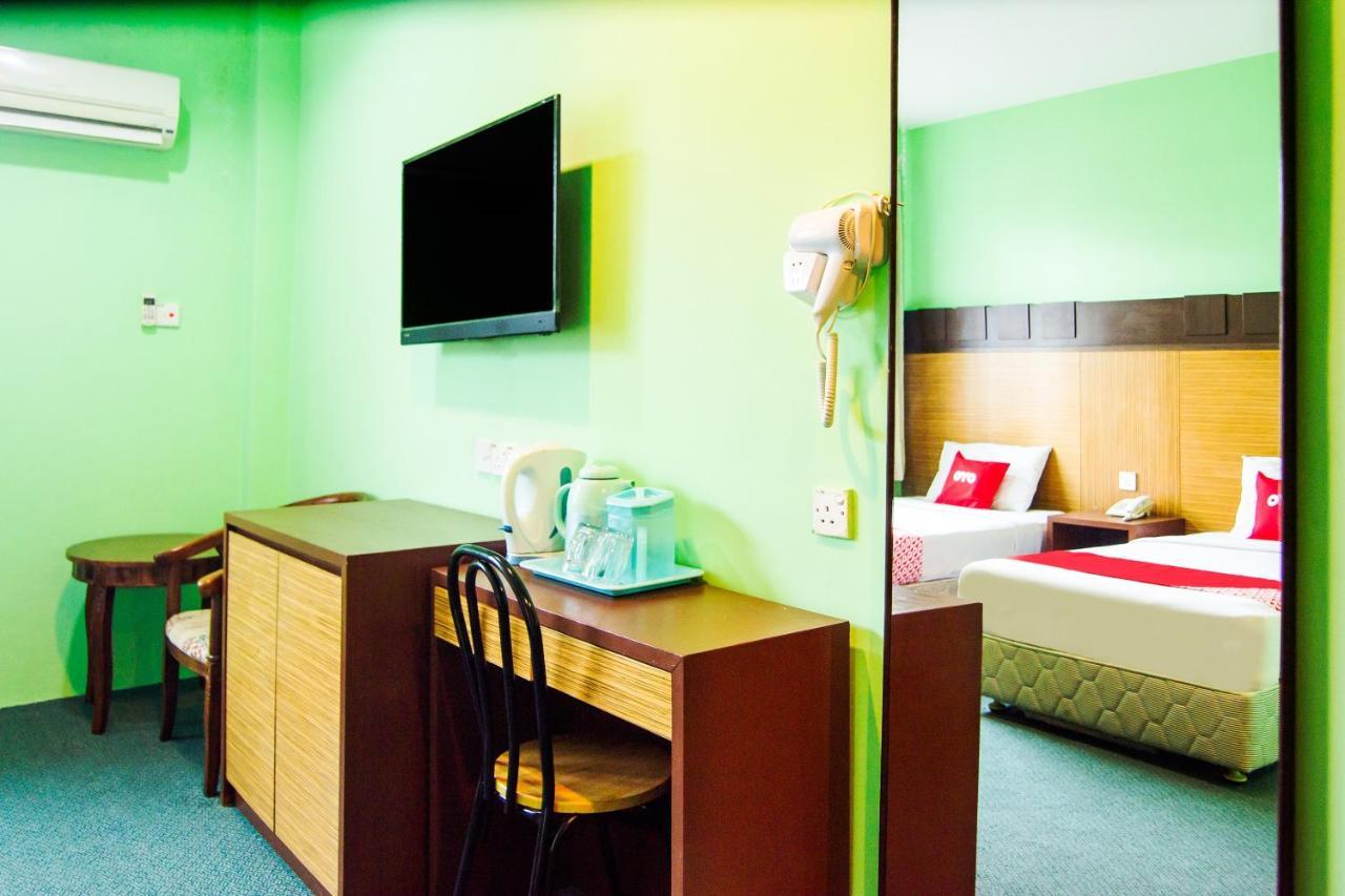 Oyo 89408 Royal Hotel Keningau Eksteriør bilde