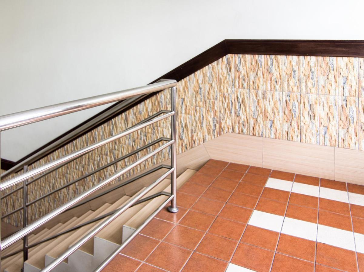 Oyo 89408 Royal Hotel Keningau Eksteriør bilde