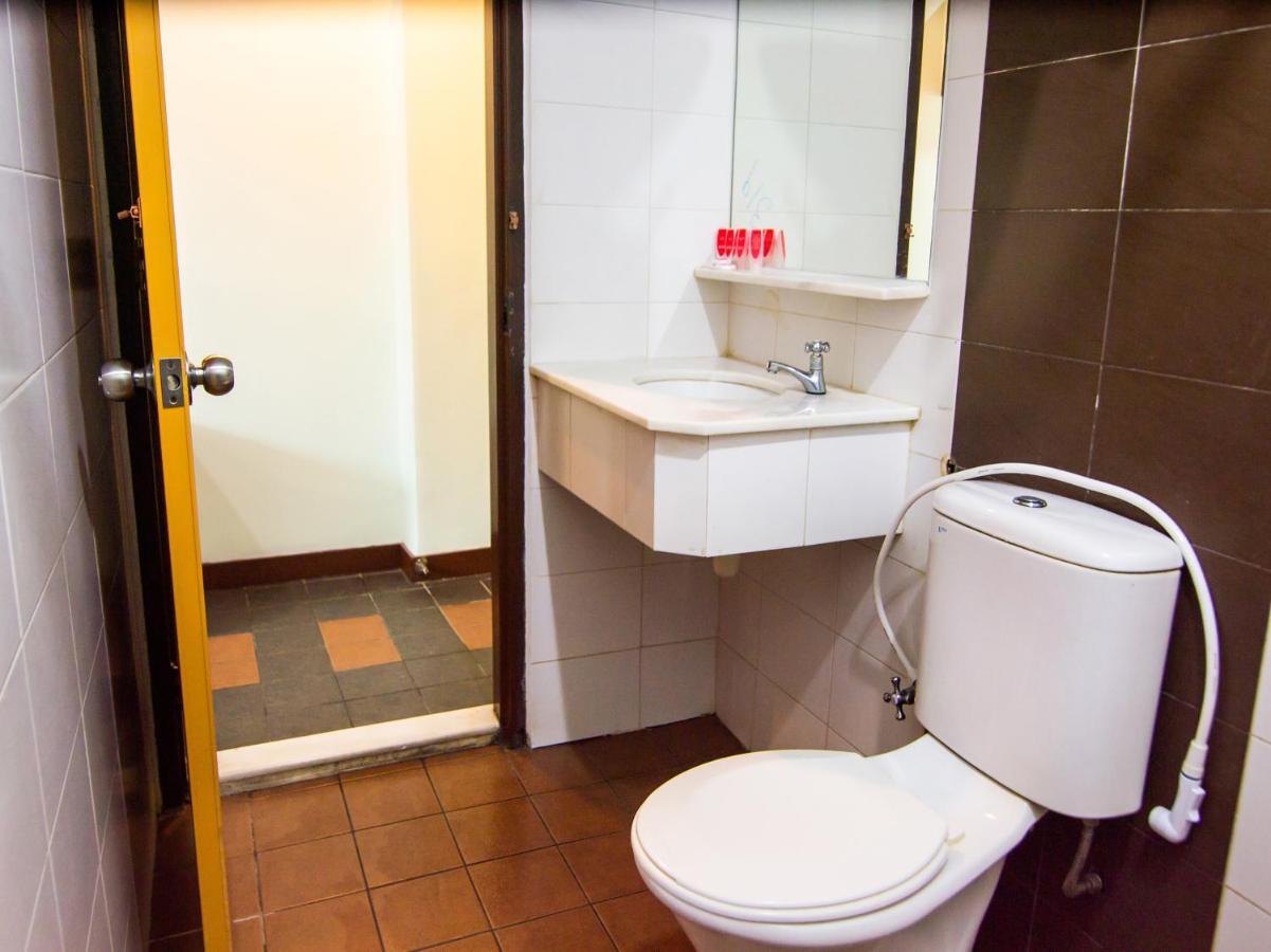 Oyo 89408 Royal Hotel Keningau Eksteriør bilde